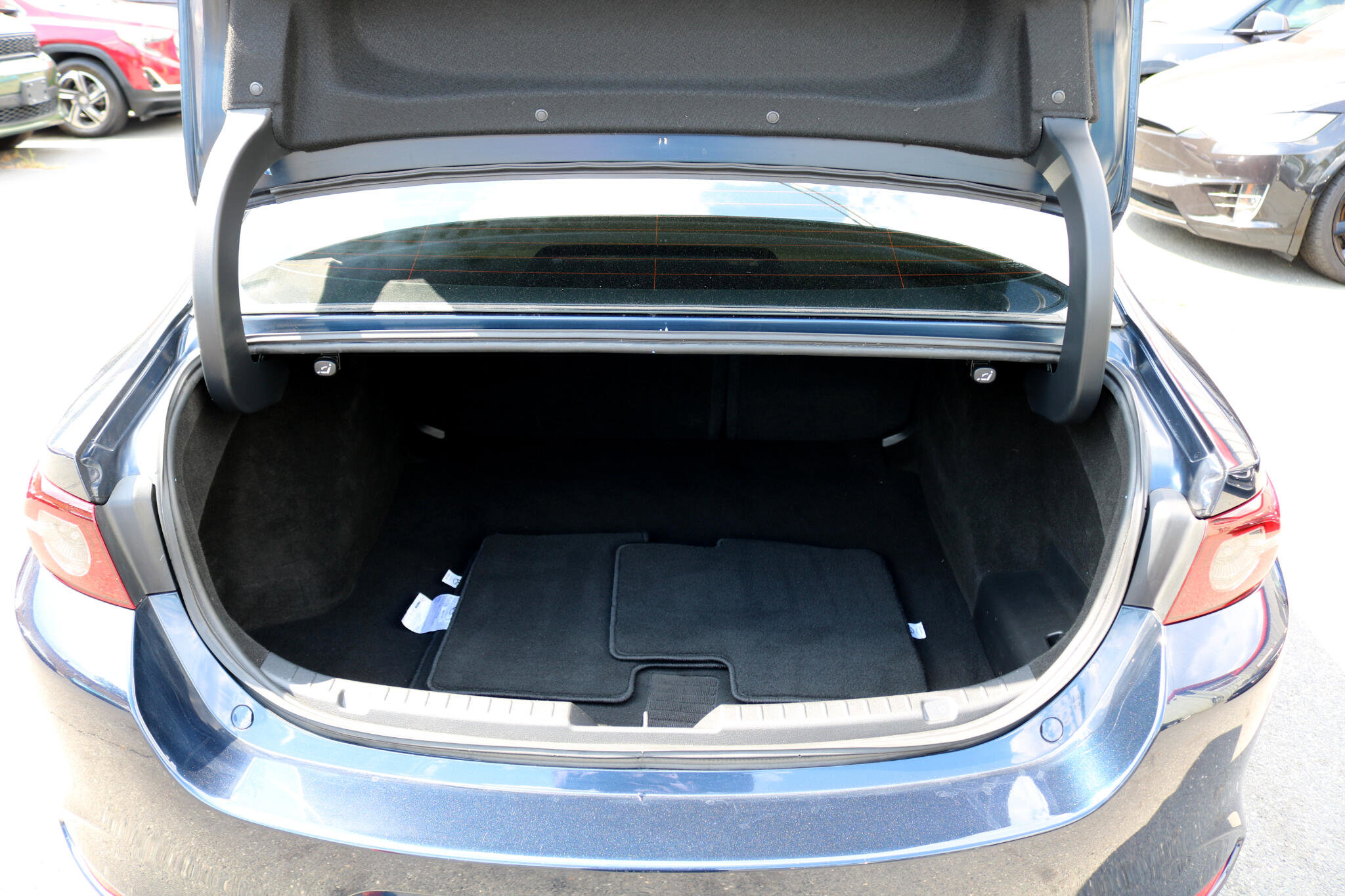 Used 2021 MAZDA MAZDA3 s image 34