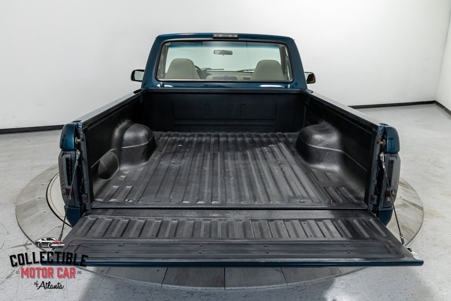 Used 1995 Ford F150 2WD Regular Cab image 86