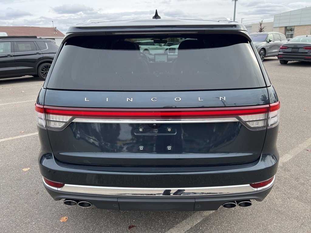 Certified 2022 Lincoln Aviator Reserve w/ Equipment Group 201A image 7