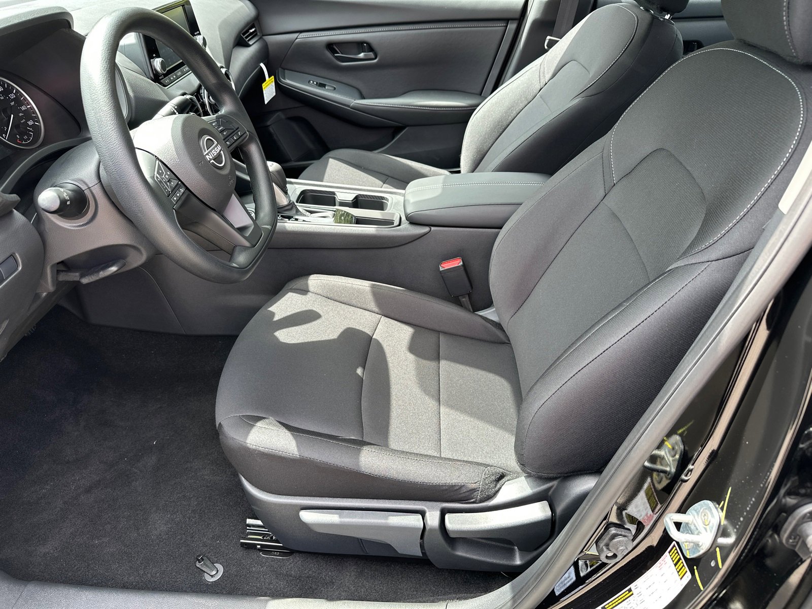 New 2025 Nissan Sentra S image 9