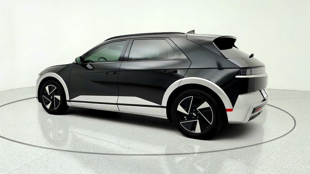 Used 2025 Hyundai Ioniq 5 Limited RWD image 7