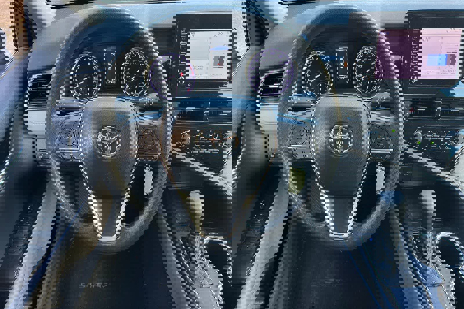 Used 2021 Toyota Camry LE image 16