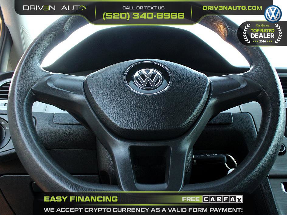 Used 2015 Volkswagen Golf Launch Edition image 13