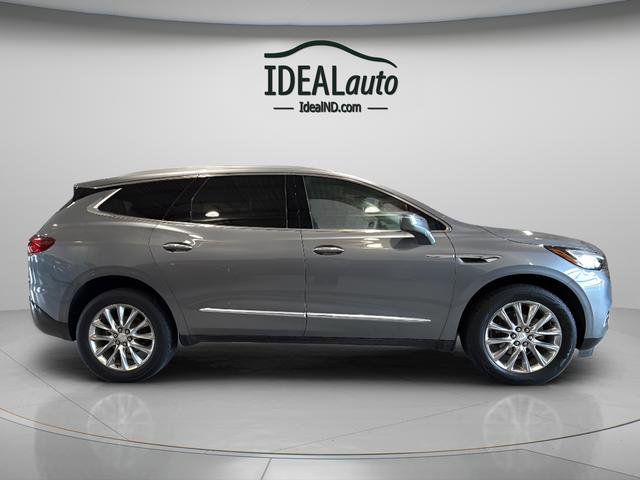 Used 2020 Buick Enclave Premium w/ Surround and Sites Package image 18