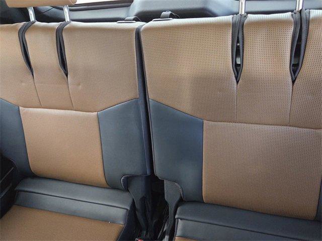 Used 2024 Lexus GX 550 image 11