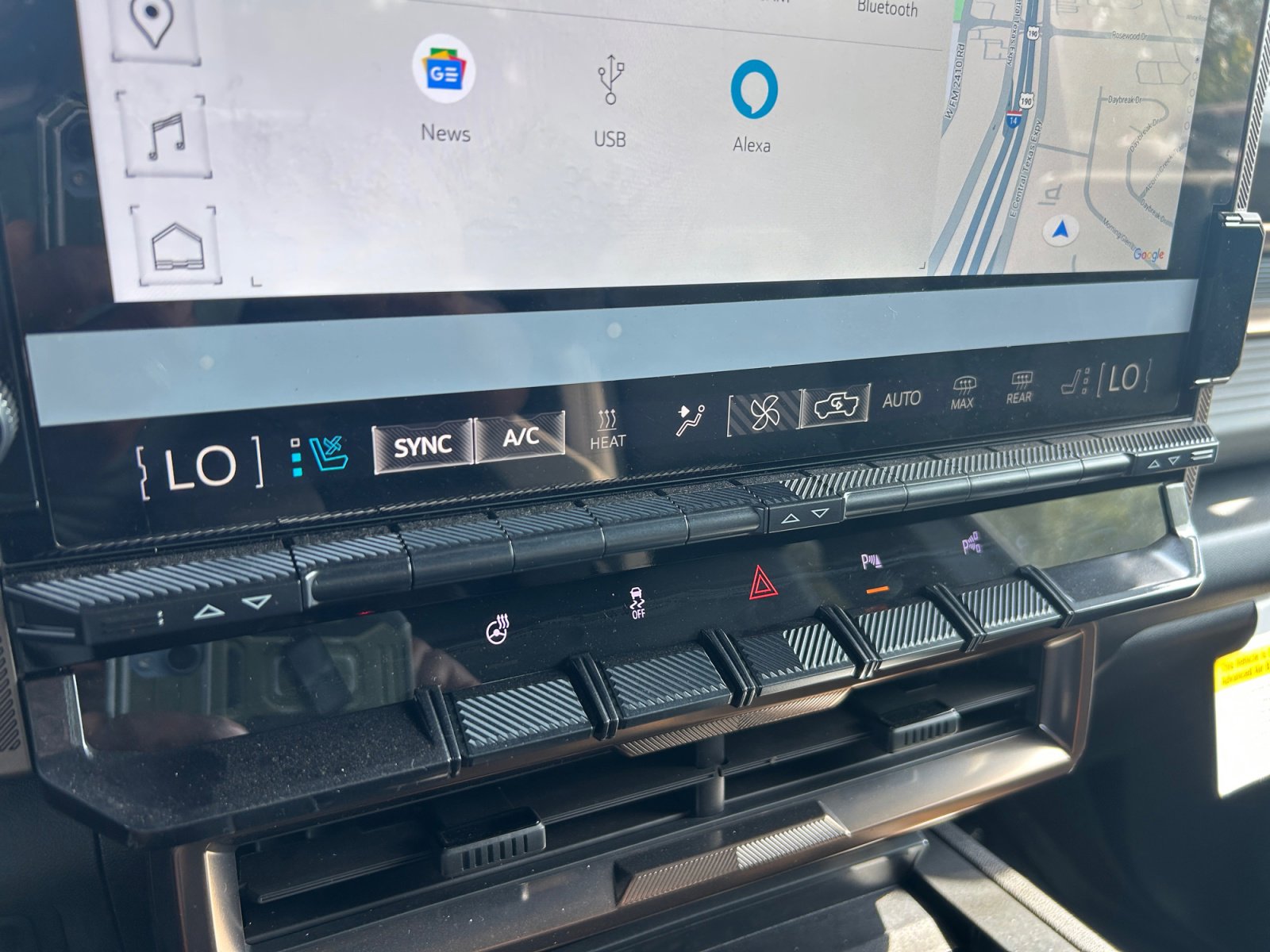 New 2025 GMC Hummer EV 2X w/ LPO, Sport Package image 18