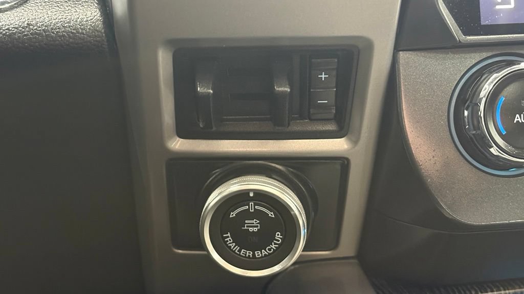 Used 2021 Ford F250 Lariat AWD/4WD image 45