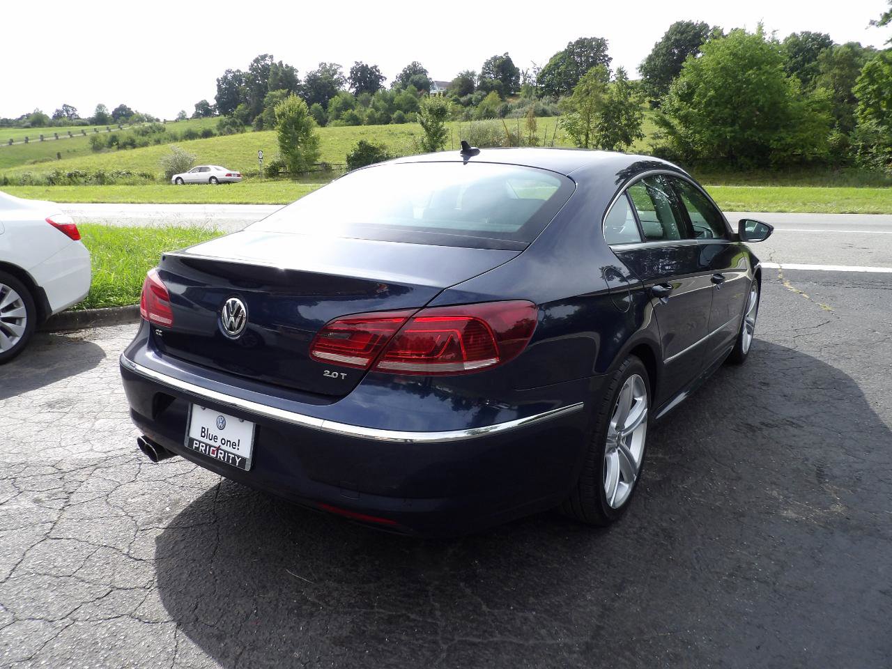 Used 2014 Volkswagen CC R-Line image 7