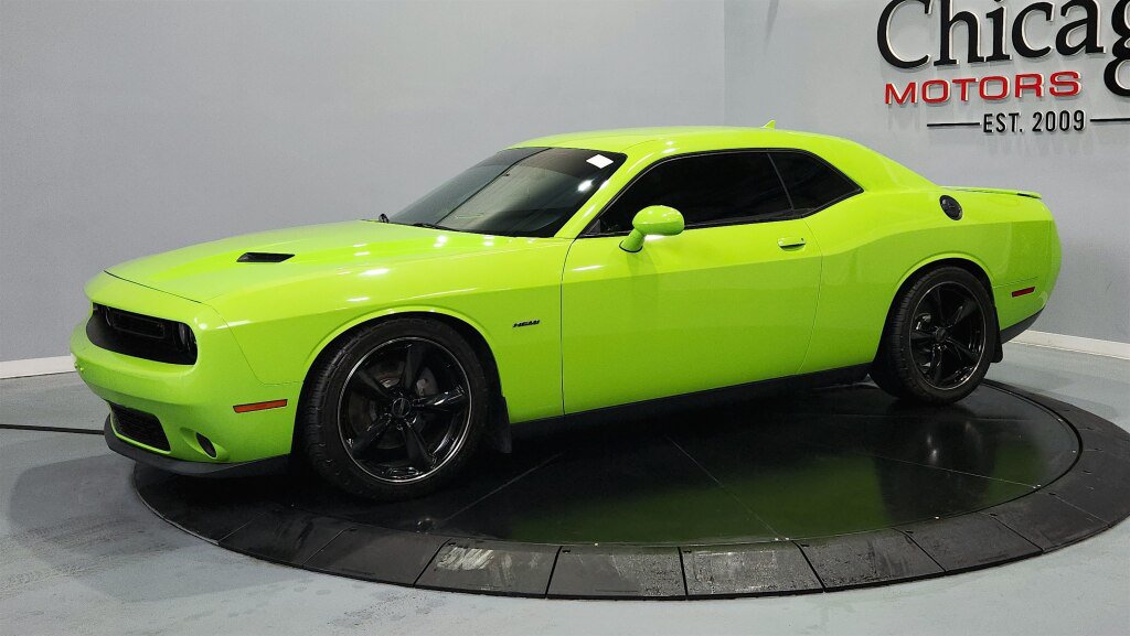 Used 2015 Dodge Challenger R/T w/ Quick Order Package 22B R/T RWD image 5
