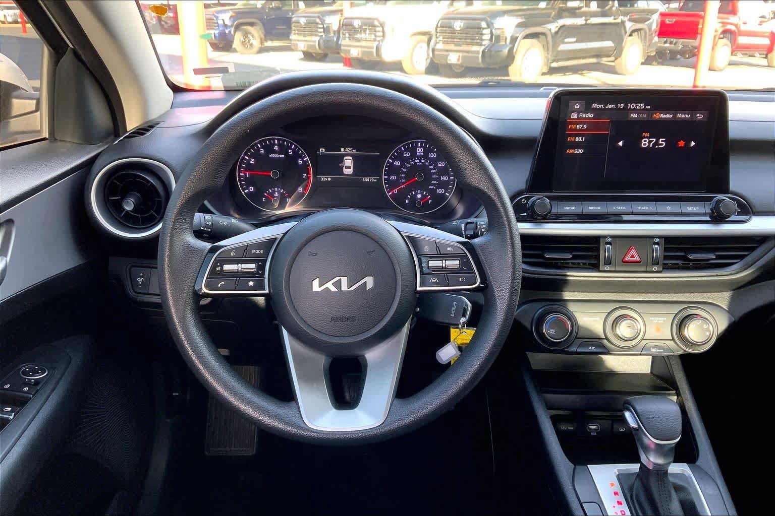 Used 2024 Kia Forte LXS FWD image 6