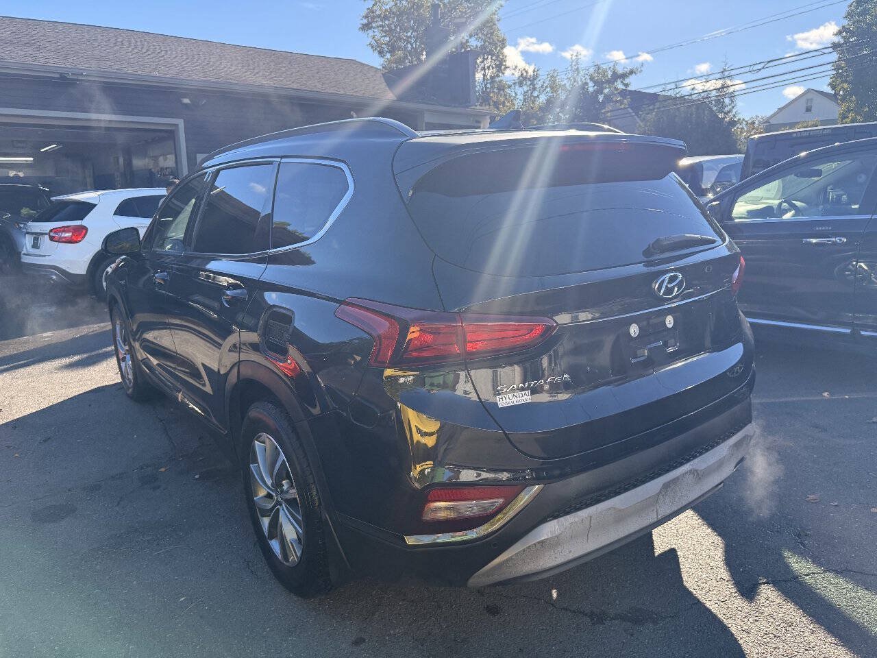 Used 2019 Hyundai Santa Fe SEL FWD image 7