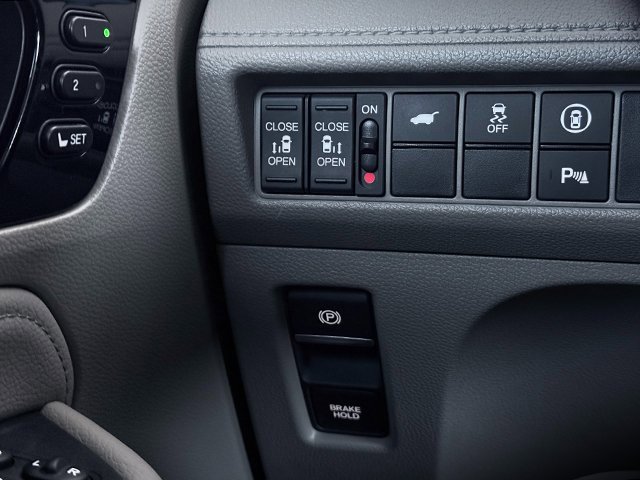 Used 2024 Honda Odyssey Elite image 21