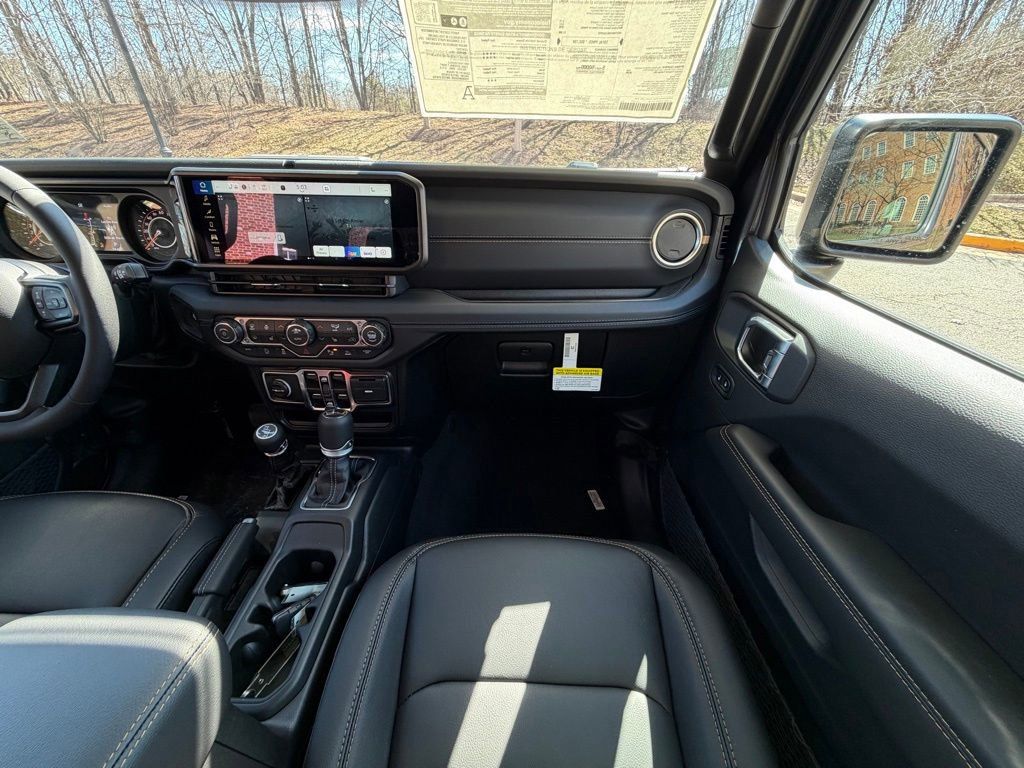 New 2026 Jeep Gladiator Sport AWD/4WD image 14