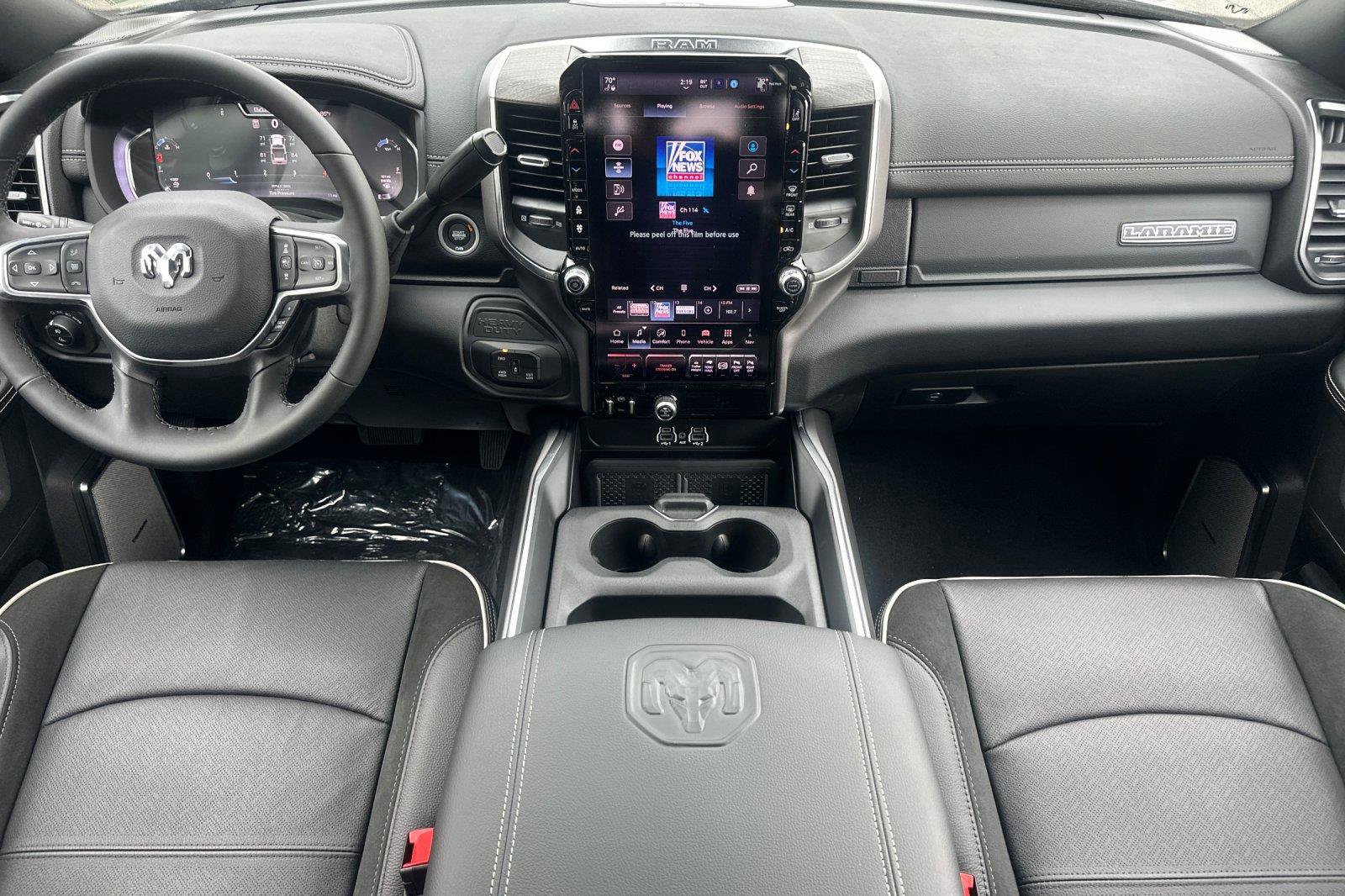 New 2027 RAM 3500 Laramie AWD/4WD image 12