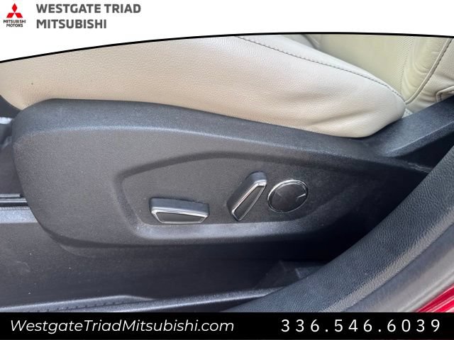Used 2019 Ford Edge Titanium w/ Equipment Group 301A FWD image 14