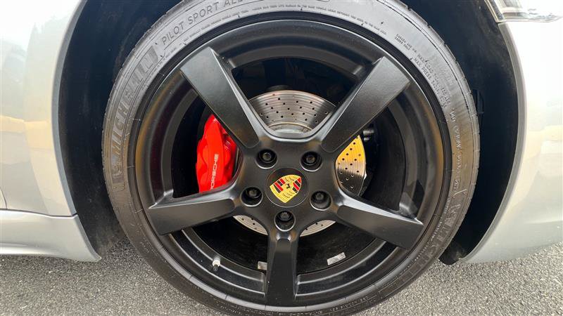 Used 2018 Porsche 718 Boxster RWD image 42