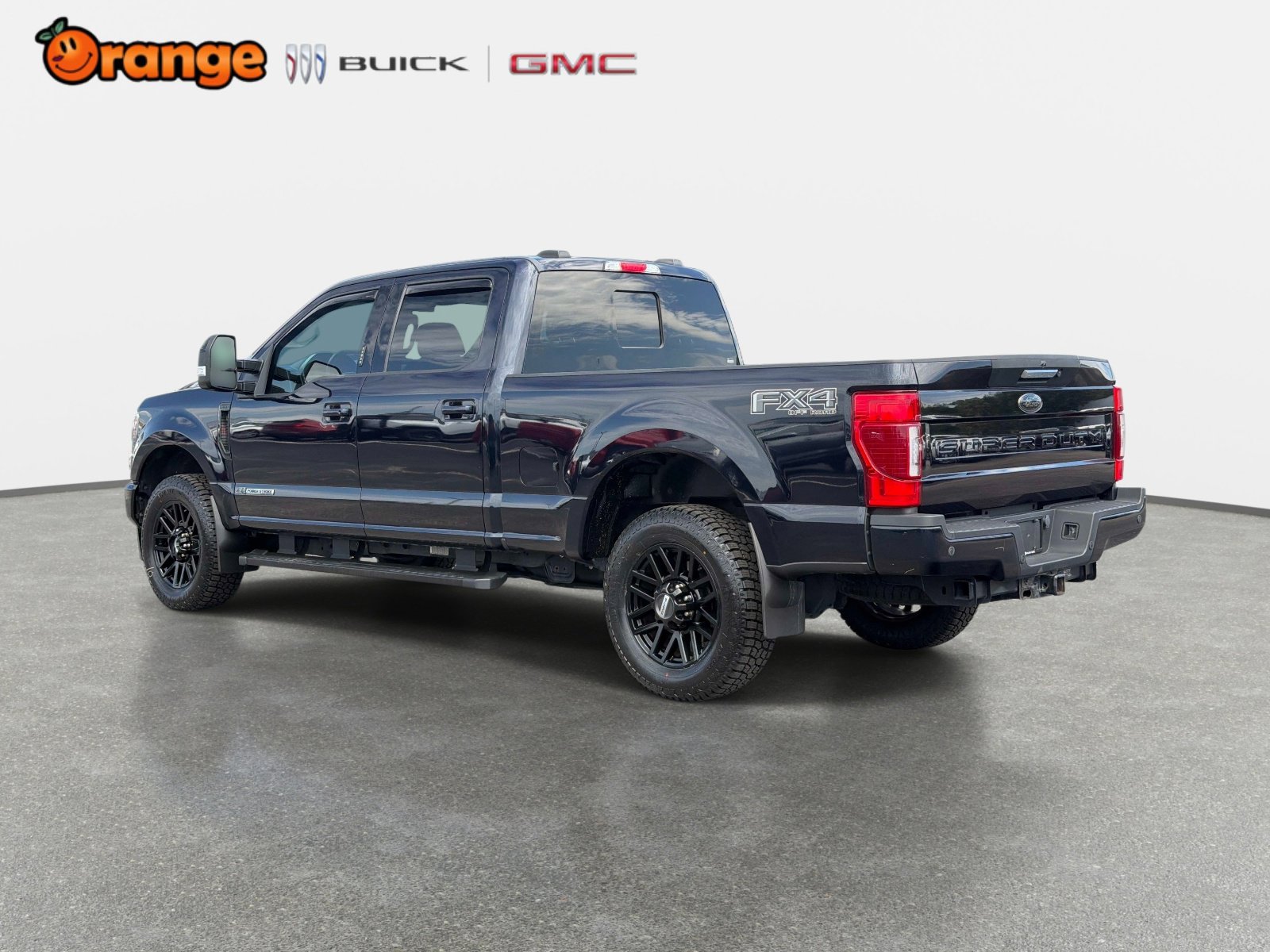 Used 2022 Ford F250 Lariat w/ Black Appearance Package AWD/4WD image 5