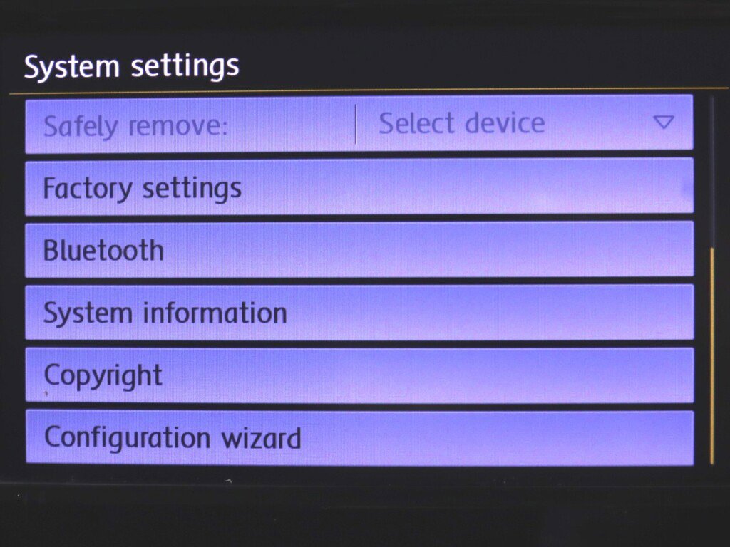 Used 2020 Volkswagen Passat 2.0T SE image 19