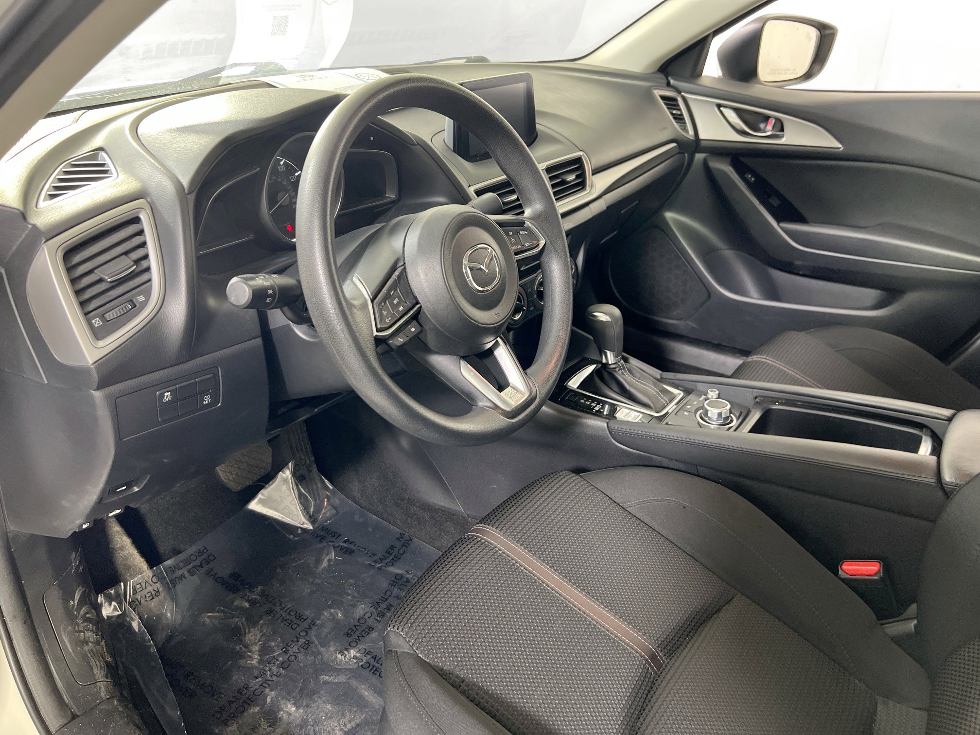 Used 2018 MAZDA MAZDA3 Sport w/ Preferred Equipment Package image 9