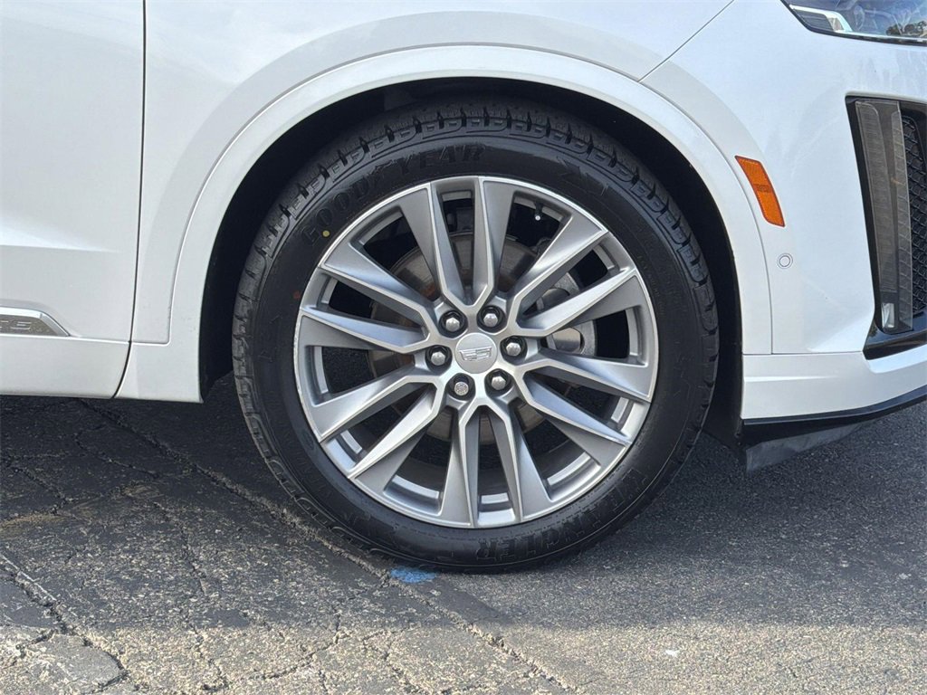 Used 2020 Cadillac XT6 Sport image 38