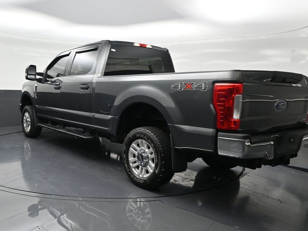 Used 2019 Ford F250 XLT w/ Snow Plow Prep Package image 3