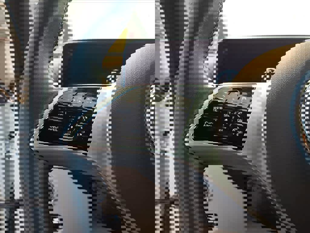 Used 2022 Mercedes-Benz C 300 4MATIC Sedan image 14