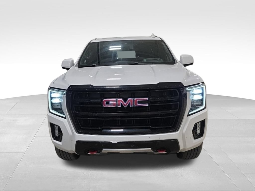 Used 2021 GMC Yukon AT4 w/ Rear Media and Nav Package AWD/4WD image 3