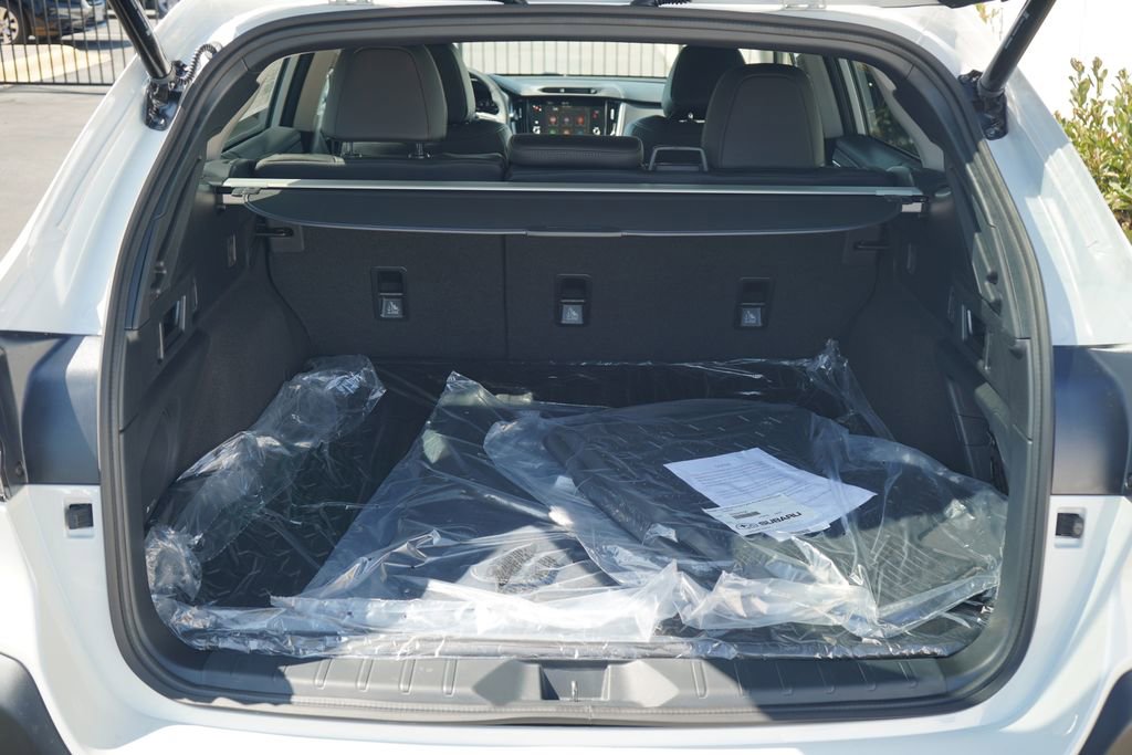 New 2025 Subaru Outback Touring XT image 11