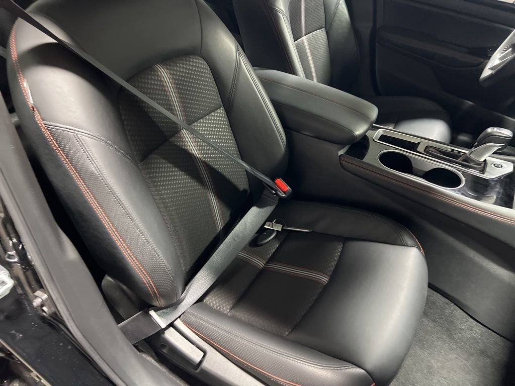 Used 2025 Nissan Altima 2.5 SR image 9