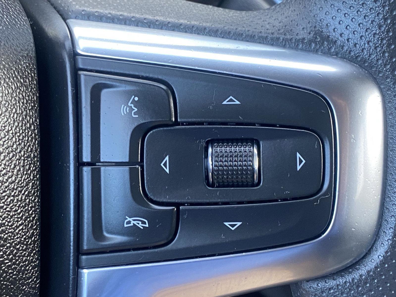 Used 2022 Chevrolet Blazer LT image 15