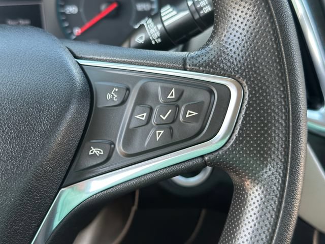 Used 2020 Chevrolet Equinox LS w/ LS Convenience Package FWD image 32