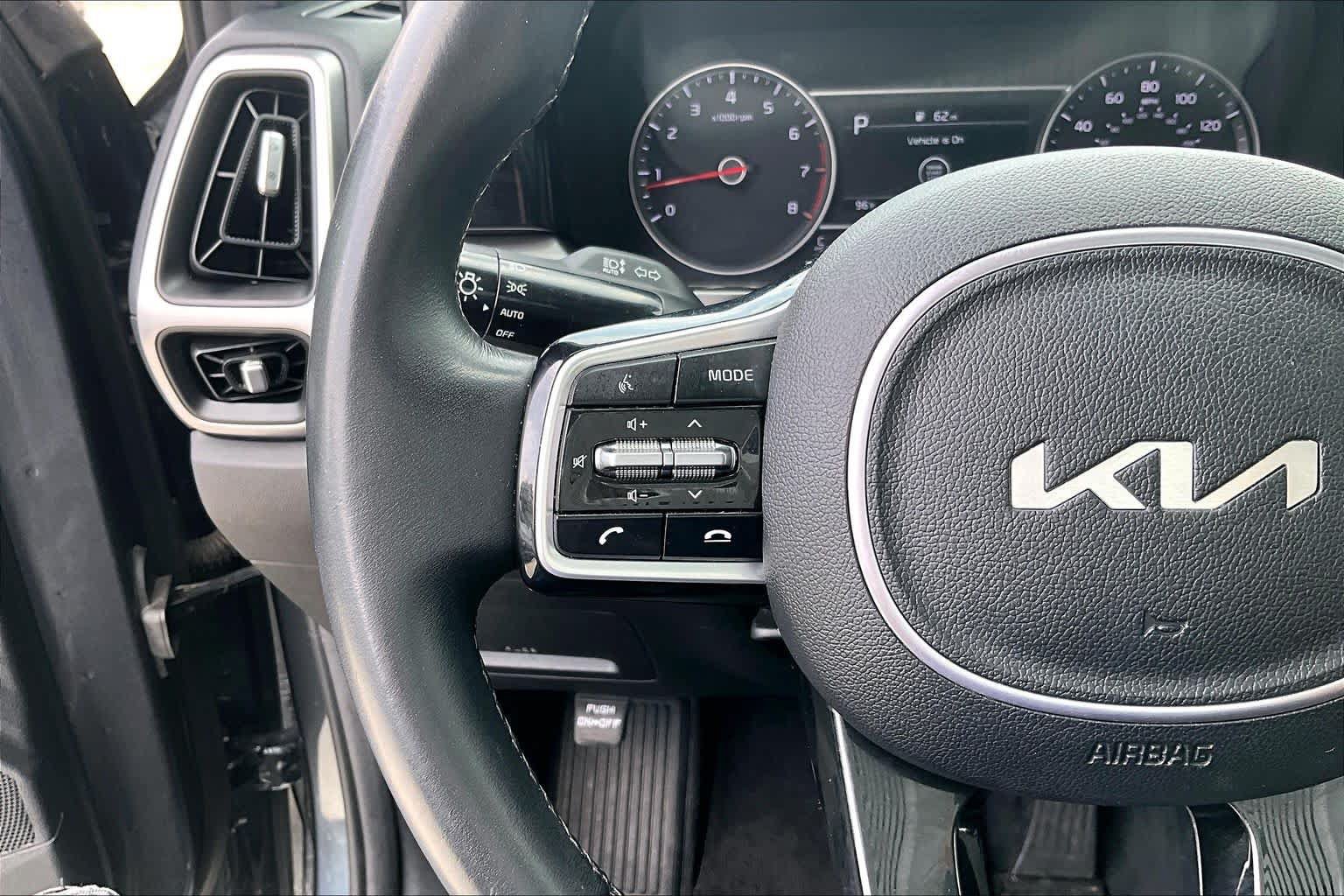Certified 2023 Kia Sorento S w/ Panoramic Sunroof Package FWD image 22