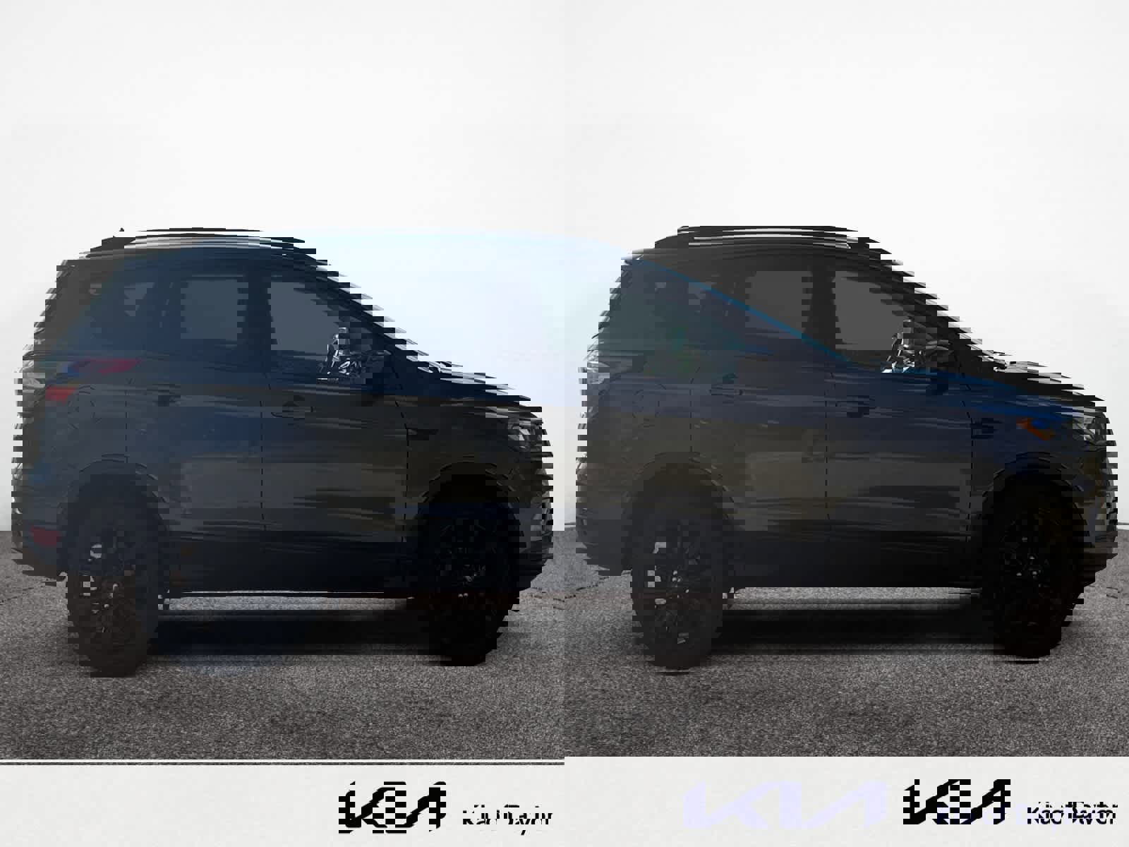 Used 2018 Ford Escape SE w/ SE Sport Appearance Package image 6