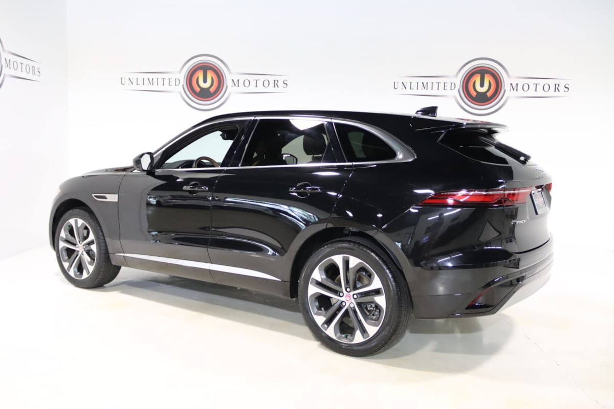 Used 2023 Jaguar F-PACE S AWD/4WD image 3