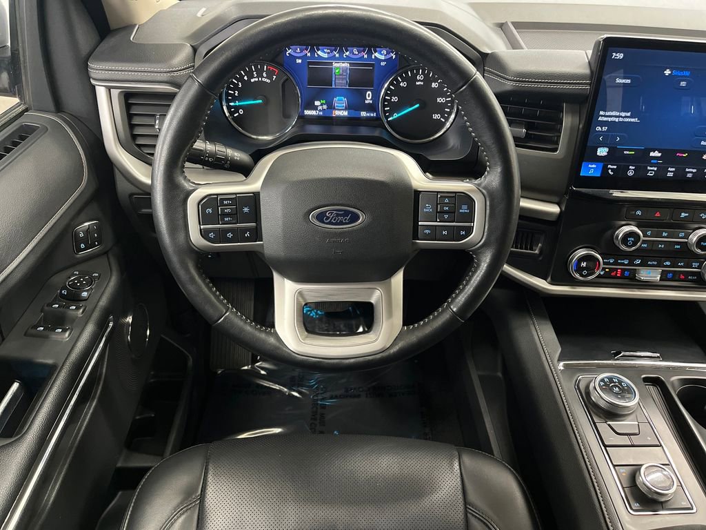 Used 2024 Ford Expedition XLT image 19