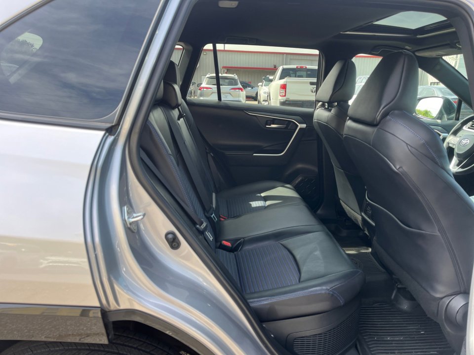 Used 2024 Toyota RAV4 XSE image 31