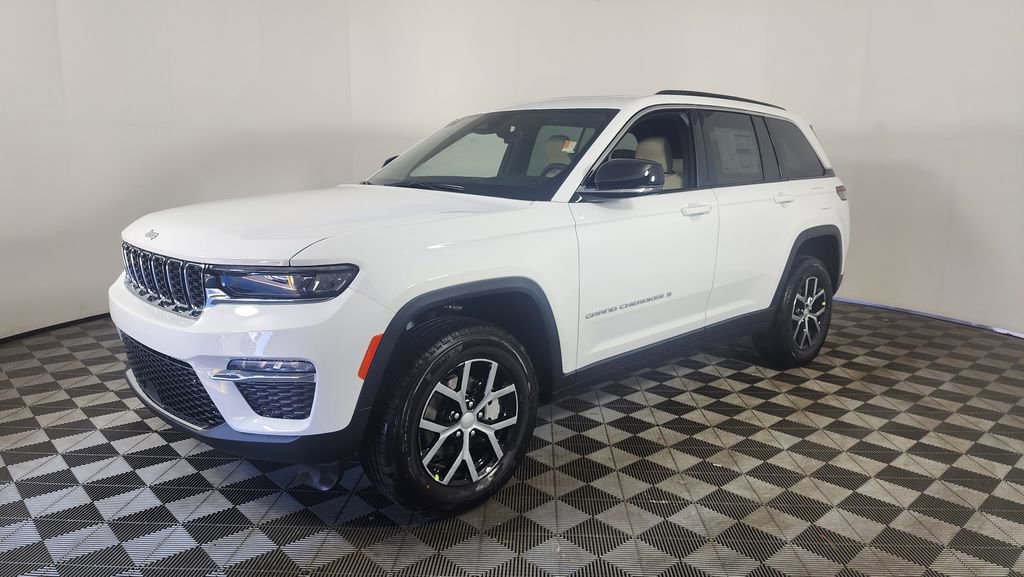 New 2025 Jeep Grand Cherokee Limited image 3