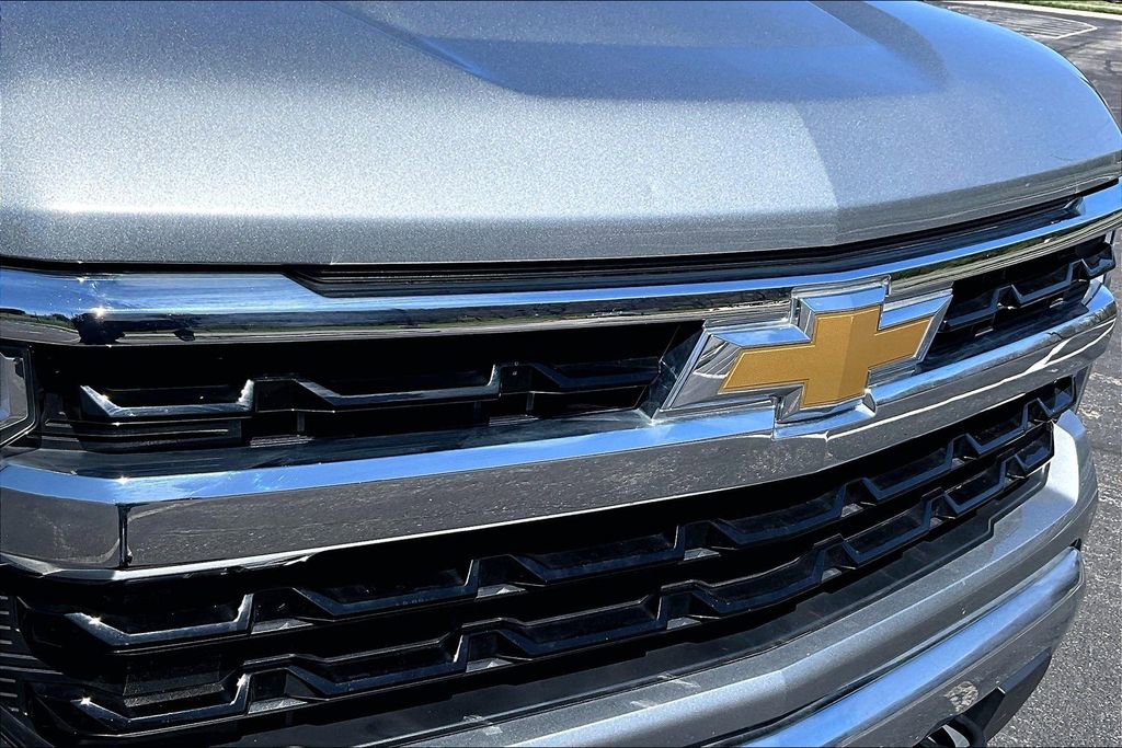 Used 2023 Chevrolet Silverado 1500 LT w/ Protection Package AWD/4WD image 34