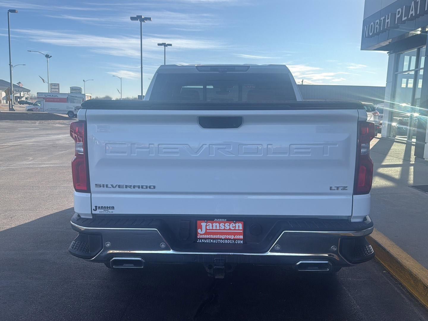 Used 2020 Chevrolet Silverado 1500 LTZ w/ LTZ Premium Package AWD/4WD image 3