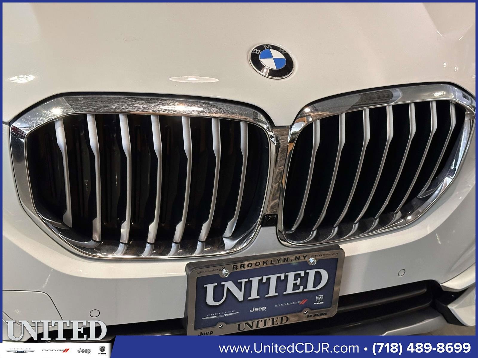 Used 2022 BMW X5 xDrive40i w/ Climate Comfort Package image 6