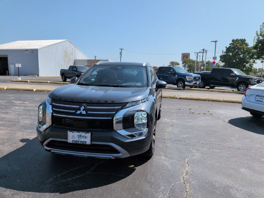 New 2026 Mitsubishi Outlander SEL AWD/4WD image 16