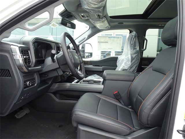 New 2025 Ford F250 Lariat w/ Lariat Ultimate Package image 12