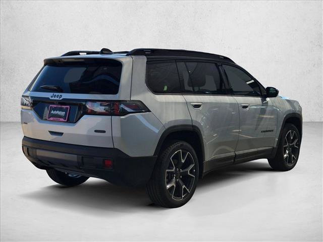 New 2026 Jeep Cherokee Overland w/ Trailer Tow Group AWD/4WD image 2