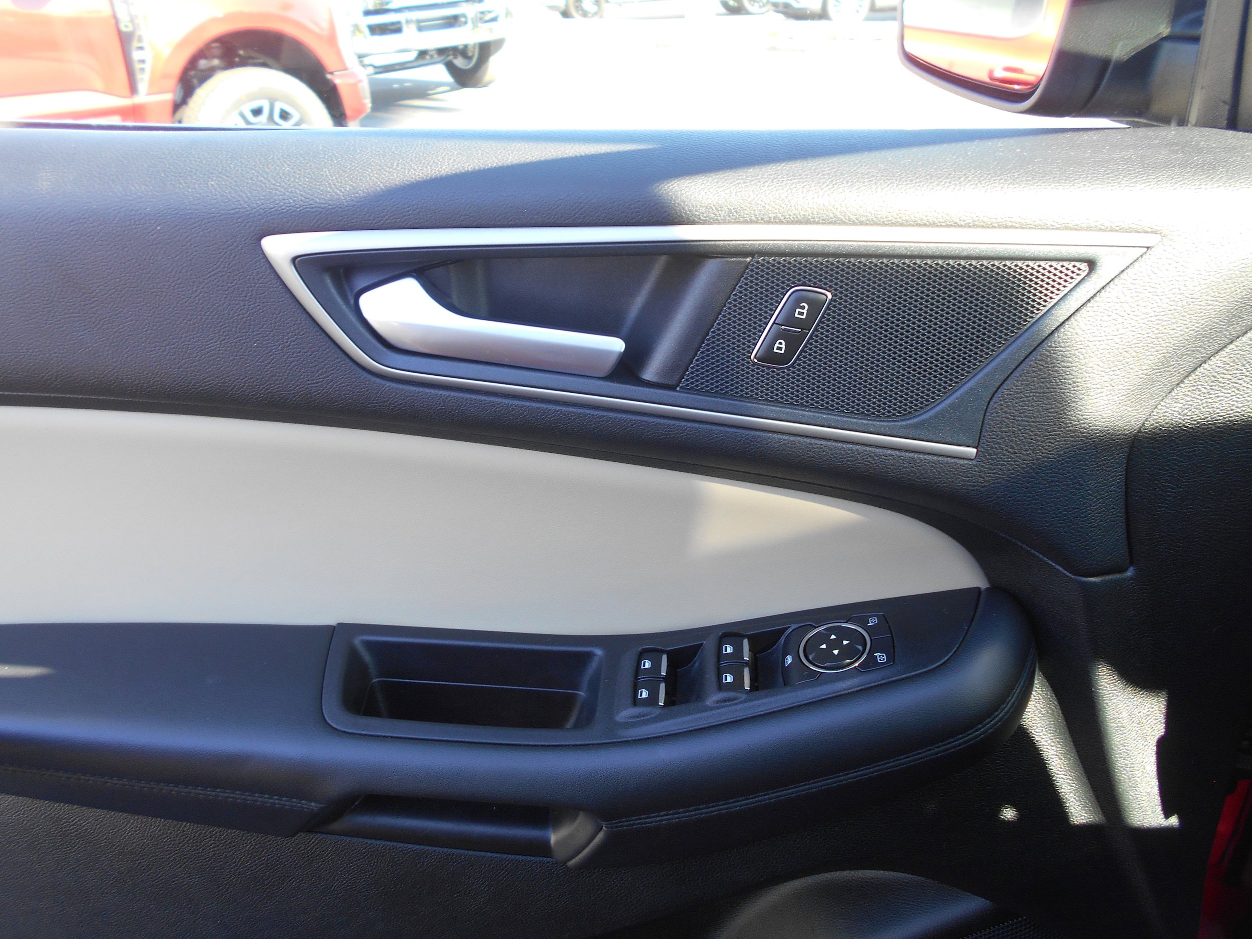 Used 2024 Ford Edge SEL w/ Convenience Package AWD/4WD image 20