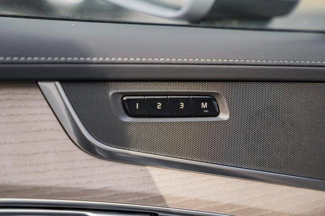 New 2026 Volvo XC90 B6 Plus w/ Protection Package Premier image 38