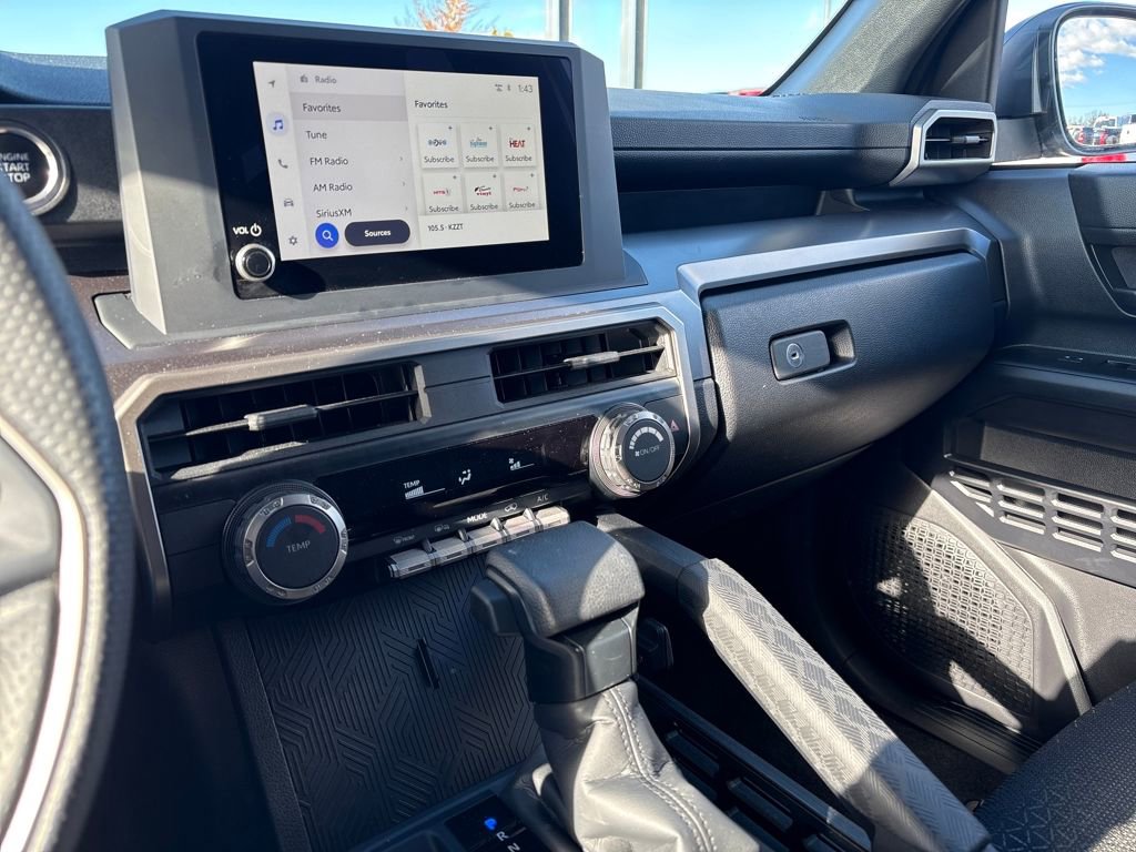 Used 2025 Toyota 4Runner SR5 image 22