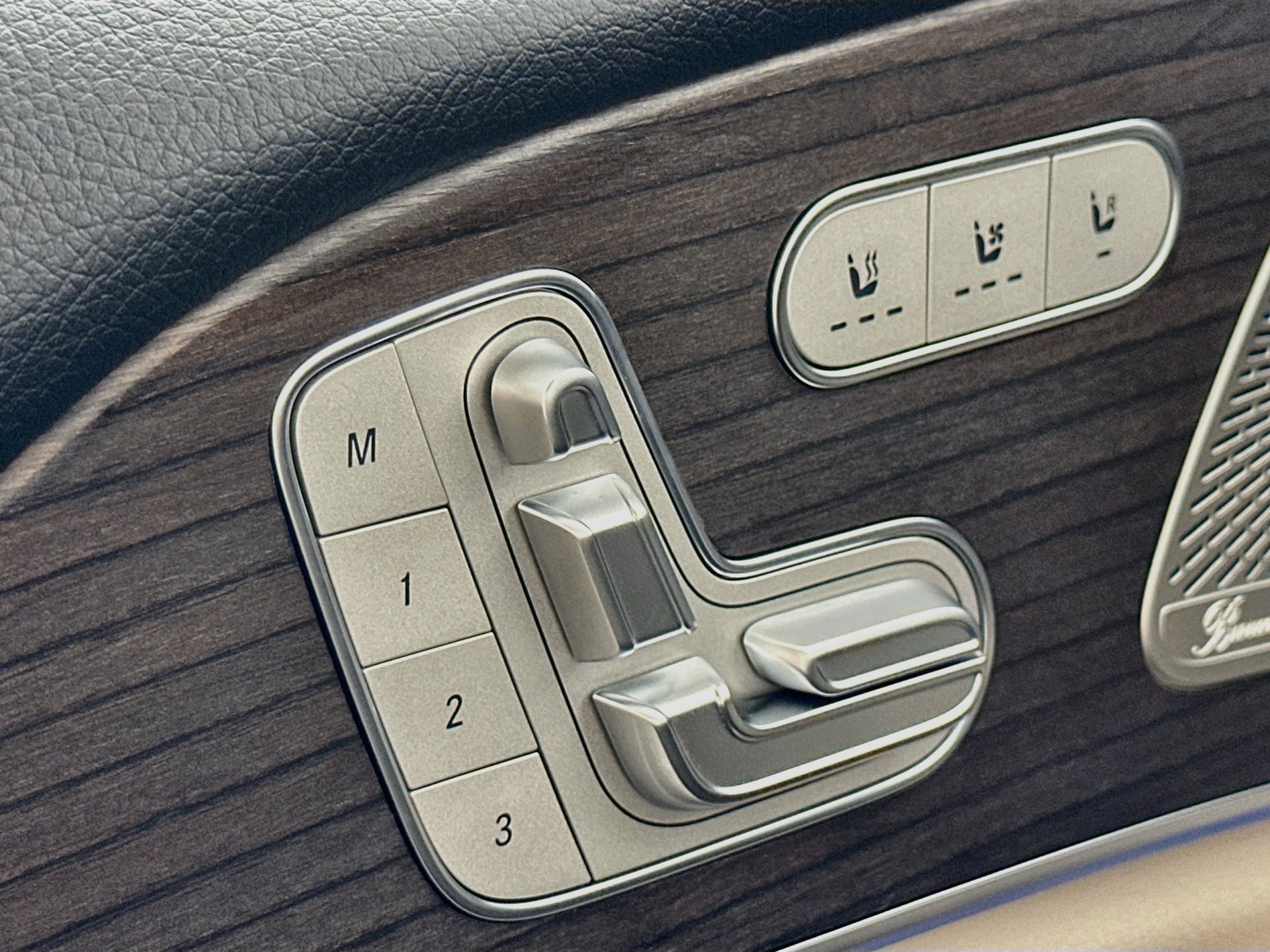 New 2027 Mercedes-Benz GLS 450 4MATIC image 22