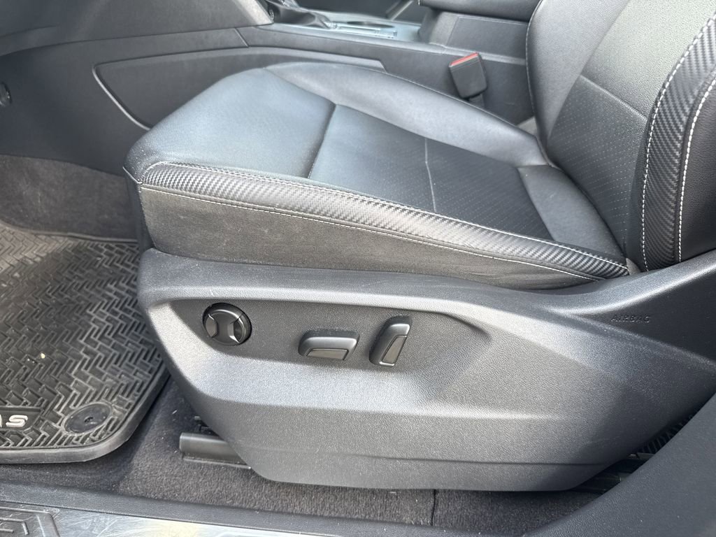 Used 2021 Volkswagen Atlas Cross Sport SE FWD image 13