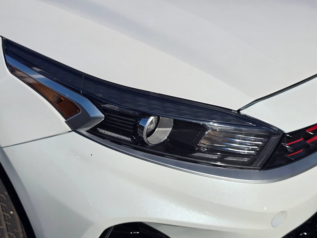 Used 2023 Kia Forte GT-Line w/ GT-Line Premium Package FWD image 20