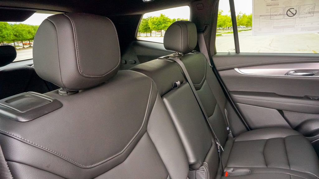 Certified 2025 Cadillac XT6 Luxury image 15